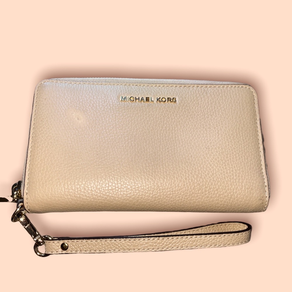 Michael Kors wallet